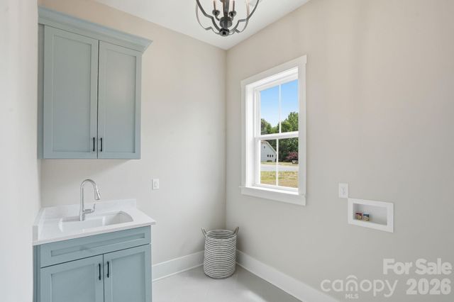 19024 Newburg Hill Road, Davidson, NC 28036
