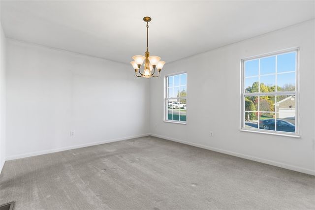 705 Sunrise Dr, Allegheny Twp, PA 15656