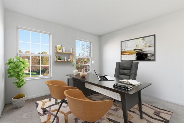 705 Sunrise Dr, Allegheny Twp, PA 15656