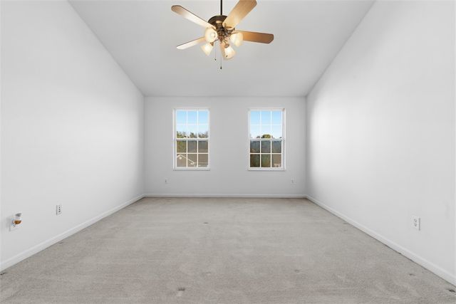 705 Sunrise Dr, Allegheny Twp, PA 15656