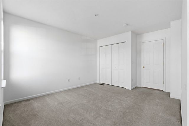 705 Sunrise Dr, Allegheny Twp, PA 15656