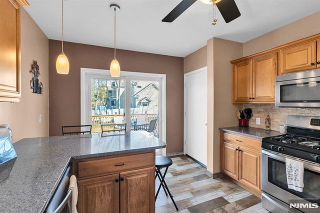 301 Henley Avenue, New Milford, NJ 07646