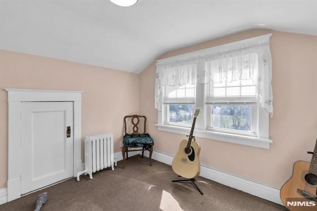 301 Henley Avenue, New Milford, NJ 07646