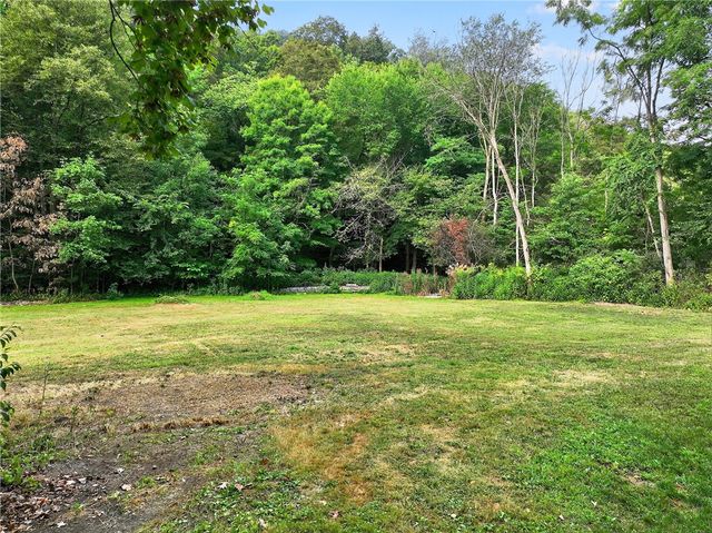 1165 Gypsy Glen Rd, Brighton Twp, PA 15009