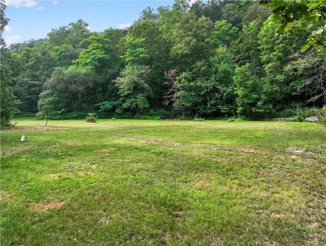 1165 Gypsy Glen Rd, Brighton Twp, PA 15009
