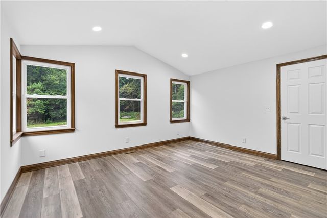 1165 Gypsy Glen Rd, Brighton Twp, PA 15009