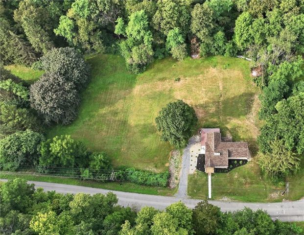 1165 Gypsy Glen Rd, Brighton Twp, PA 15009