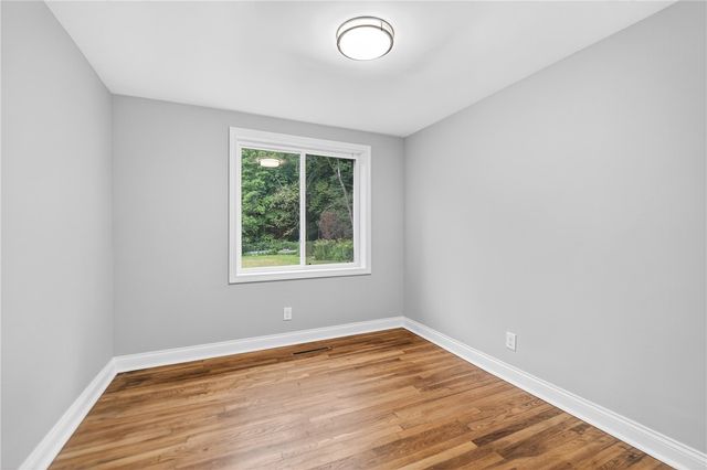 1165 Gypsy Glen Rd, Brighton Twp, PA 15009