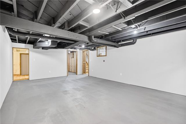 1165 Gypsy Glen Rd, Brighton Twp, PA 15009