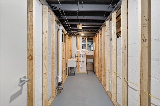 1165 Gypsy Glen Rd, Brighton Twp, PA 15009