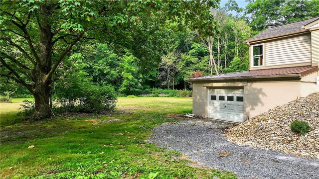 1165 Gypsy Glen Rd, Brighton Twp, PA 15009