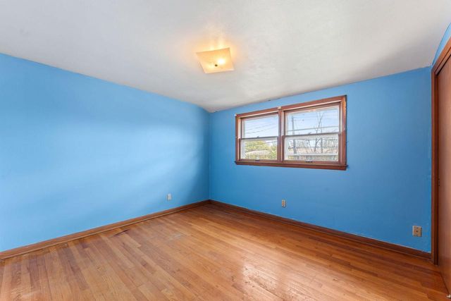3842 S 77th STREET, Milwaukee, WI 53220