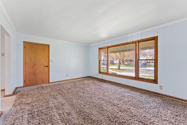 3842 S 77th STREET, Milwaukee, WI 53220