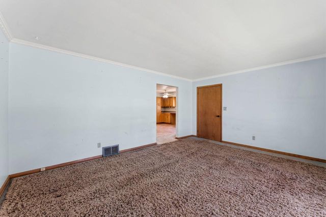 3842 S 77th STREET, Milwaukee, WI 53220