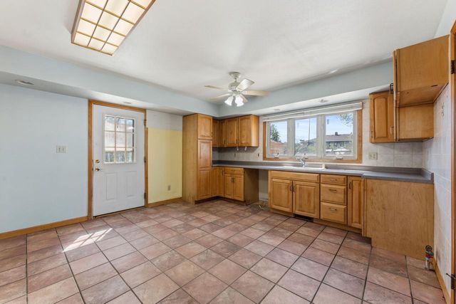 3842 S 77th STREET, Milwaukee, WI 53220