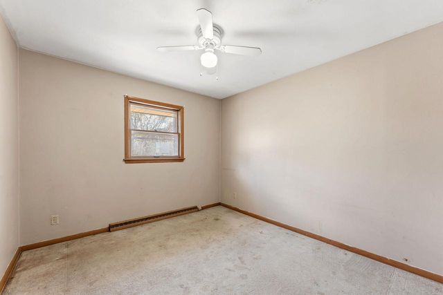 3842 S 77th STREET, Milwaukee, WI 53220