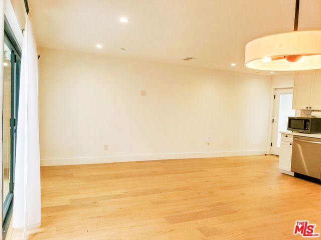 11221 Hannum A, Culver City, CA 90230