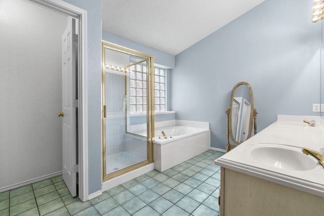 5016 Prairie Creek Trail, Fort Worth, TX 76179