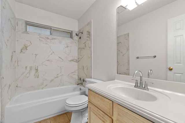 5016 Prairie Creek Trail, Fort Worth, TX 76179