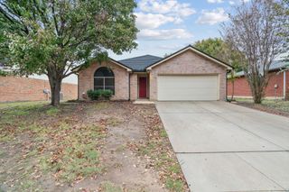 5016 Prairie Creek Trail, Fort Worth, TX 76179