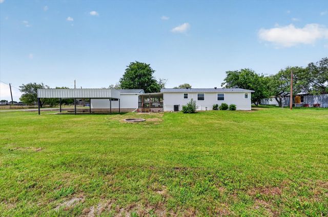 704 Spring Miller Court, Arlington, TX 76002