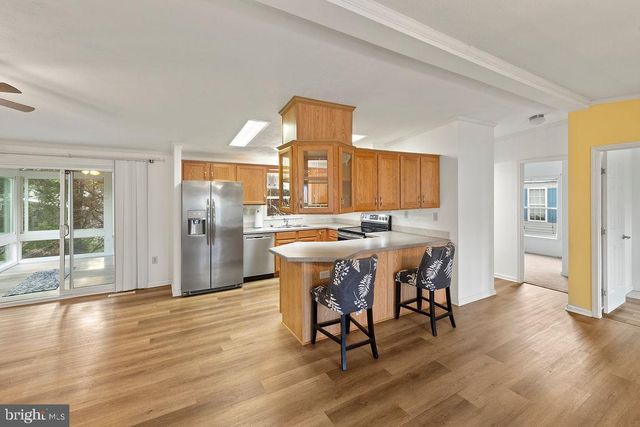 602 PINE TREE LN, Abbottstown, PA 17301