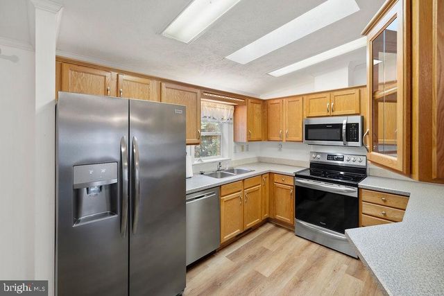 602 PINE TREE LN, Abbottstown, PA 17301