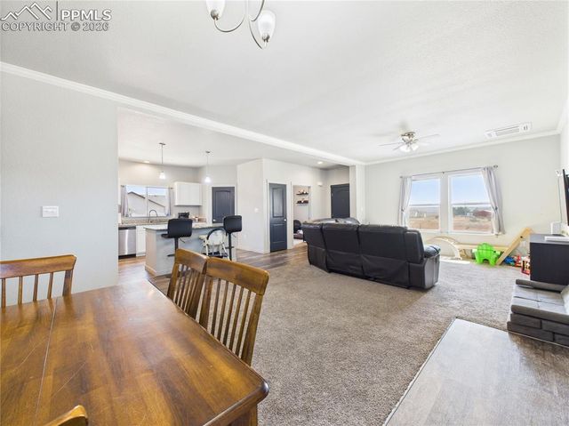 1437 N Chuckwagon Lane, Pueblo West, CO 81007