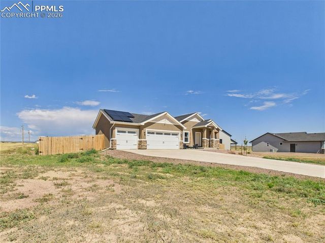 1437 N Chuckwagon Lane, Pueblo West, CO 81007