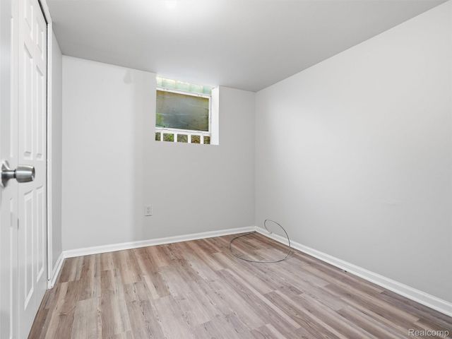 21736 Timberidge Street, St. Clair Shores, MI 48082