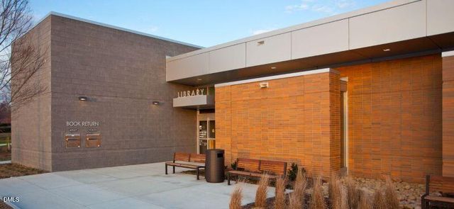 6025 Larboard Drive, Apex, NC 27539