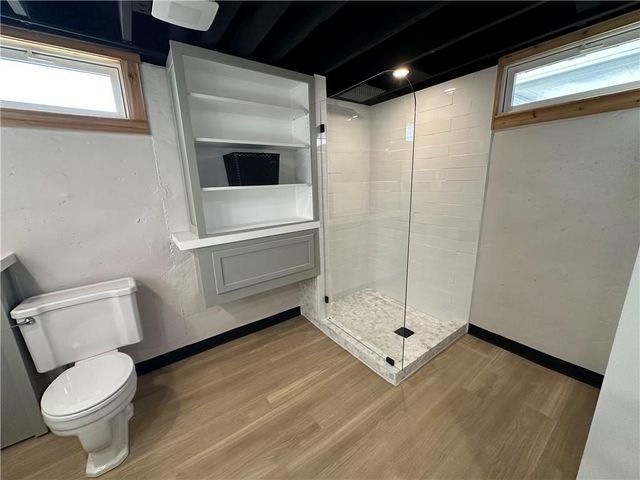 12806 E 33 Street S, Independence, MO 64055