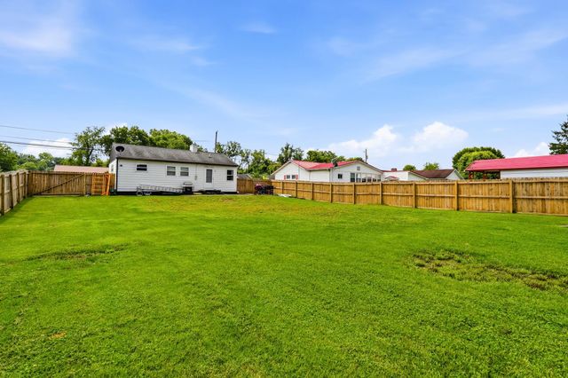 215 Wilkinson Street, Huntington, WV 25705