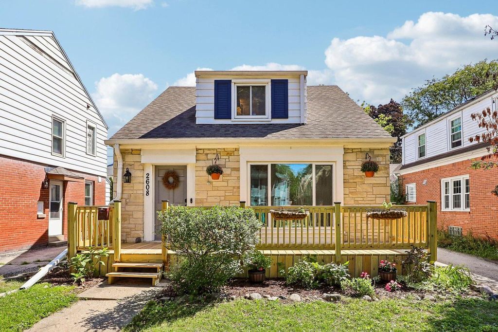 2608 N 63rd STREET, Wauwatosa, WI 53213