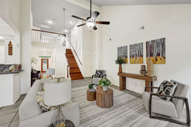 6102 Walkers Park Drive, Sugar Land, TX 77479