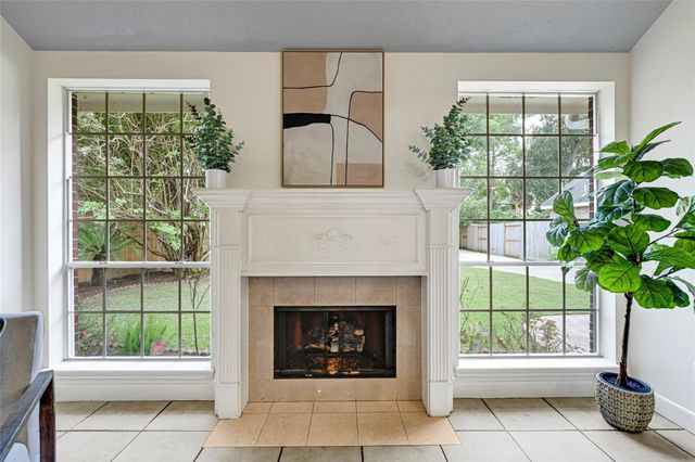 6102 Walkers Park Drive, Sugar Land, TX 77479