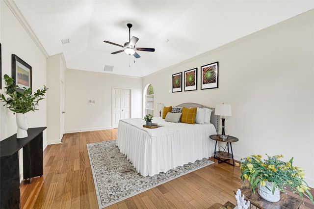 6102 Walkers Park Drive, Sugar Land, TX 77479