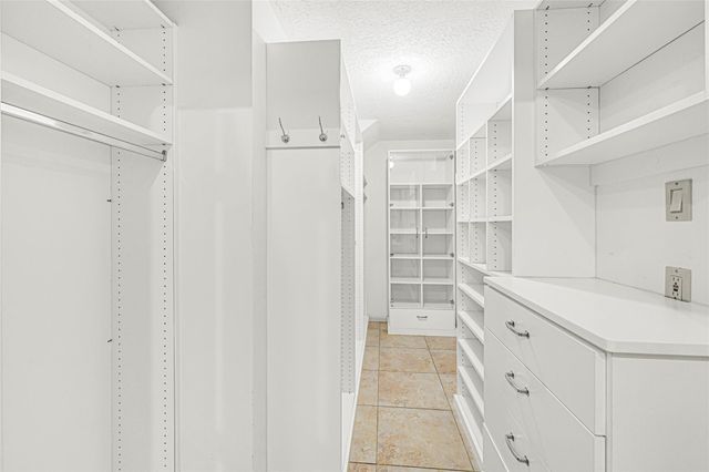 6102 Walkers Park Drive, Sugar Land, TX 77479