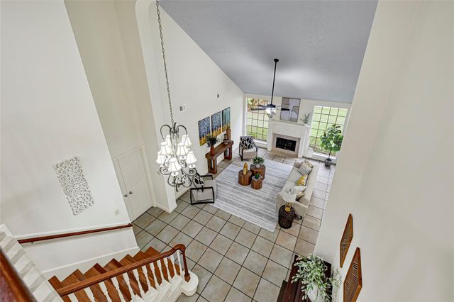 6102 Walkers Park Drive, Sugar Land, TX 77479