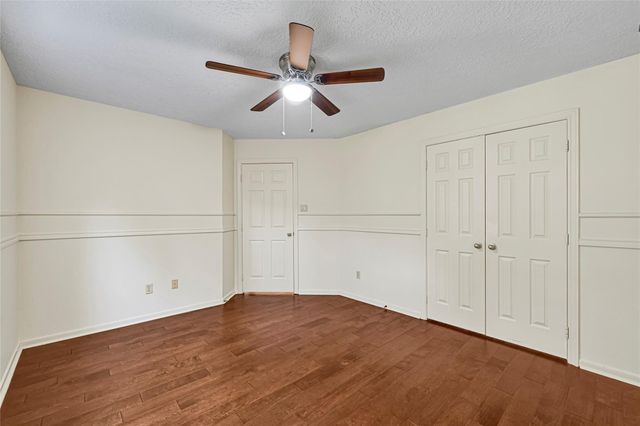 6102 Walkers Park Drive, Sugar Land, TX 77479