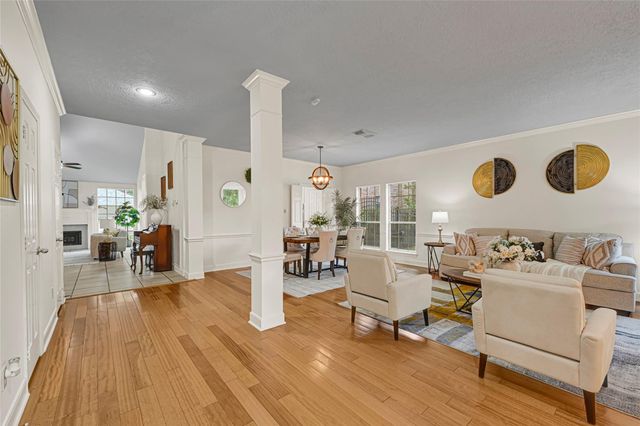 6102 Walkers Park Drive, Sugar Land, TX 77479
