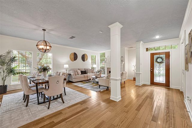6102 Walkers Park Drive, Sugar Land, TX 77479