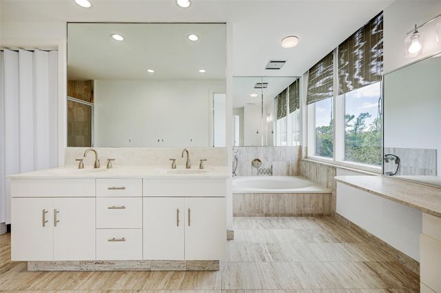 121 N Post Oak 501, Houston, TX 77024