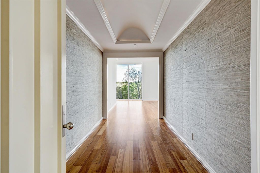 121 N Post Oak 501, Houston, TX 77024