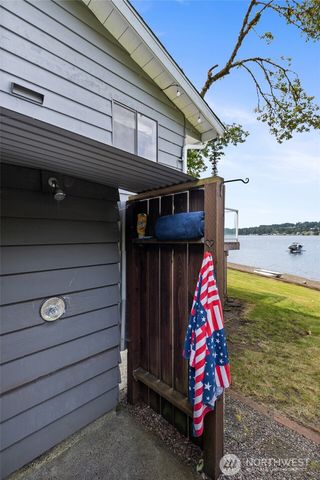 3740 E State Route 302, Belfair, WA 98528
