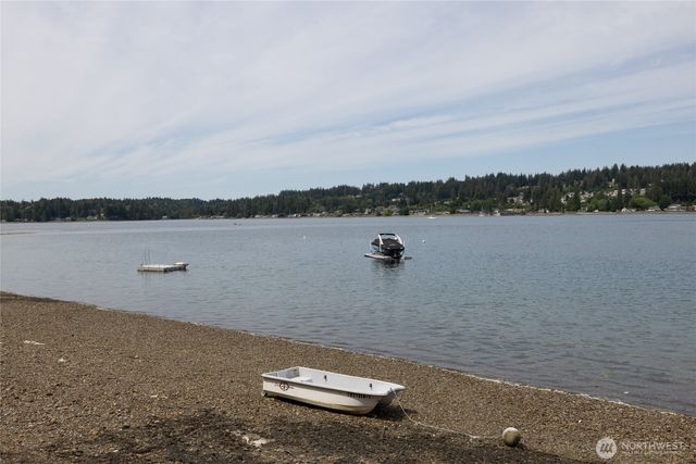 3740 E State Route 302, Belfair, WA 98528