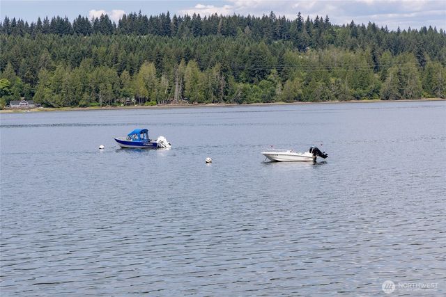 3740 E State Route 302, Belfair, WA 98528