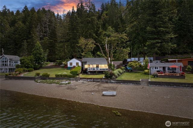 3740 E State Route 302, Belfair, WA 98528