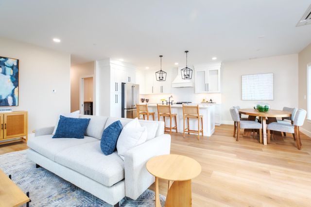 465 Ocean Blvd Unit 502, Hampton, NH 03842