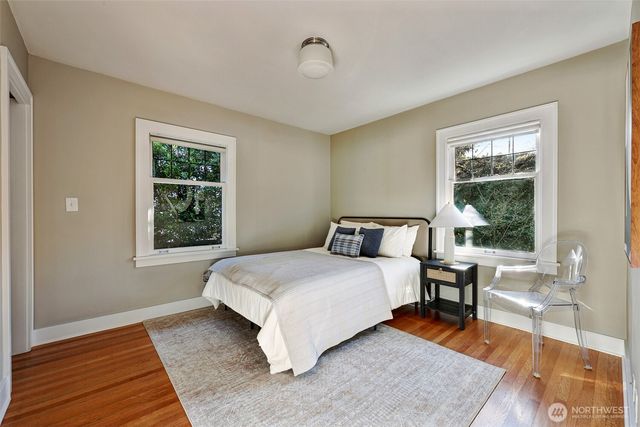 719 35th Avenue, Seattle, WA 98122